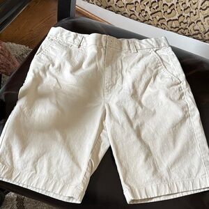 Vineyard Vines Men's Tan Flat Front Shorts